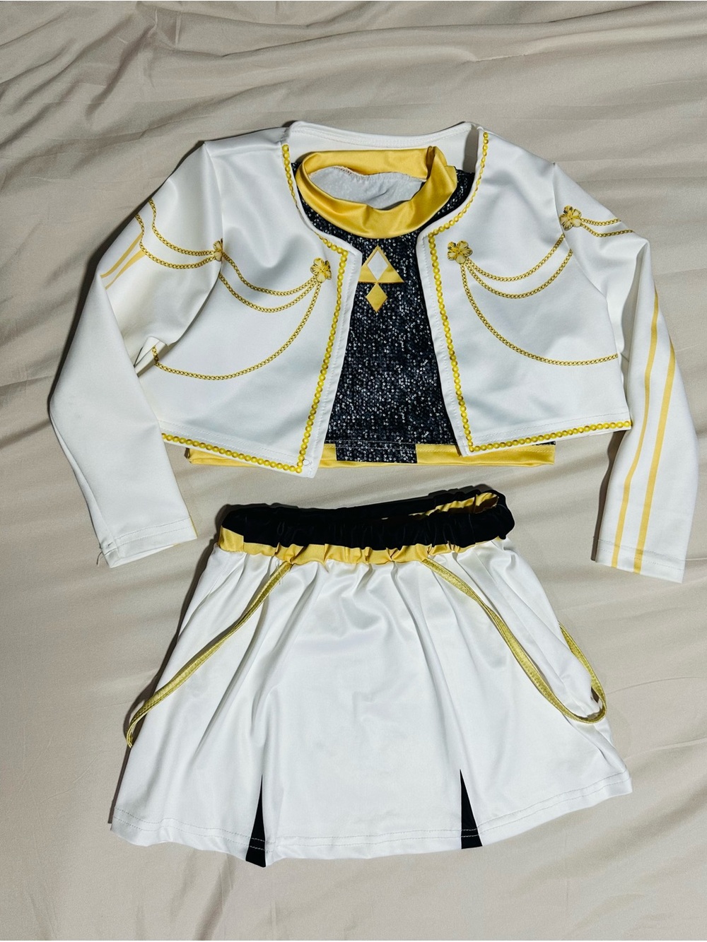K-Pop Demon Hunters costume
